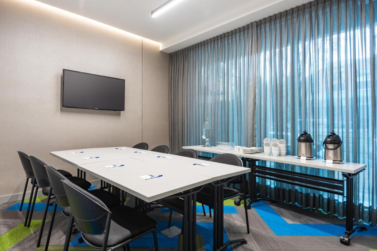 Holiday Inn Express Bogota - Parque La 93 By Ihg Екстер'єр фото