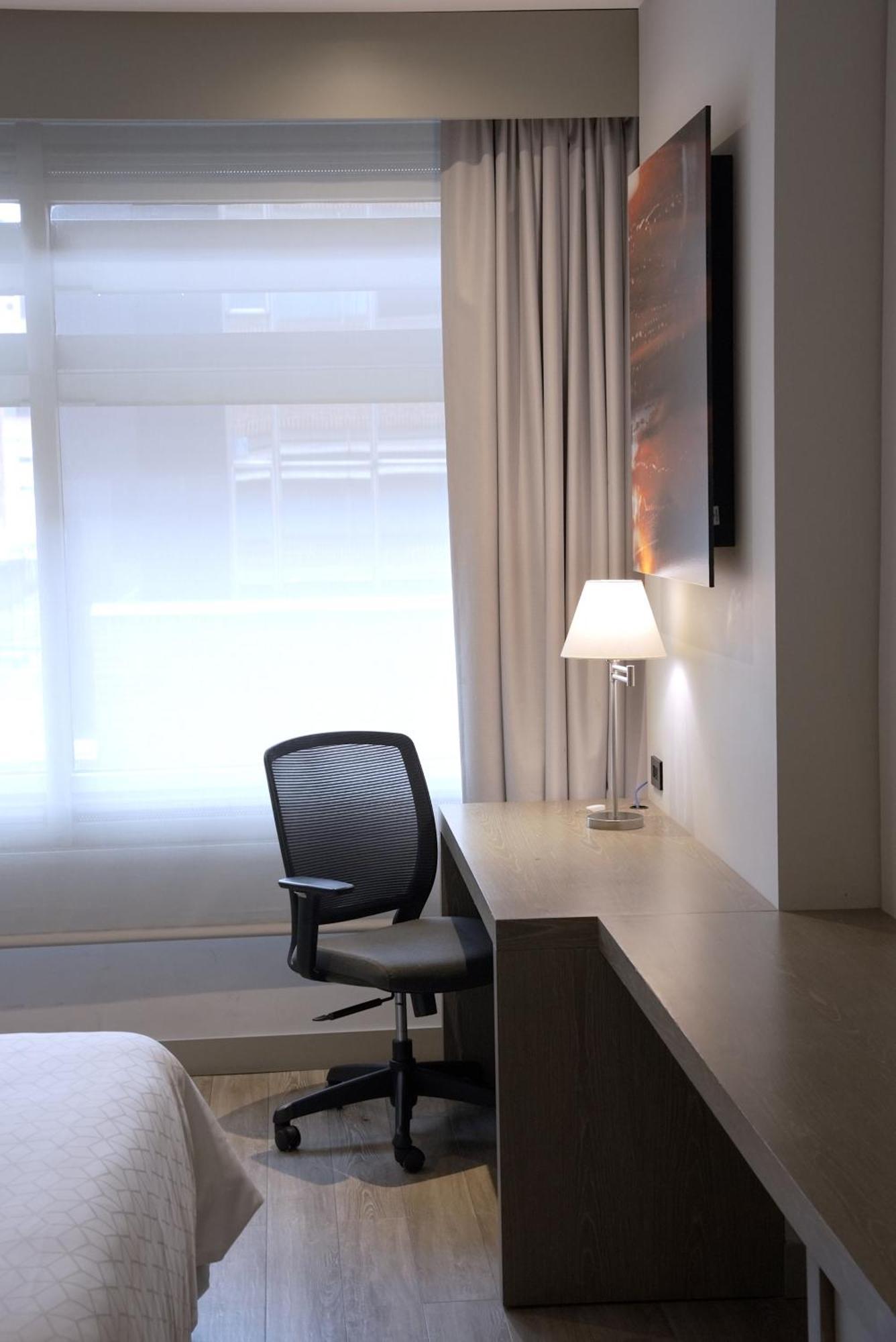 Holiday Inn Express Bogota - Parque La 93 By Ihg Екстер'єр фото