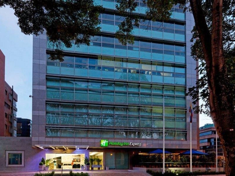 Holiday Inn Express Bogota - Parque La 93 By Ihg Екстер'єр фото